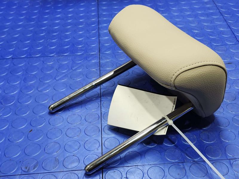 2018 Audi A4 Headrest