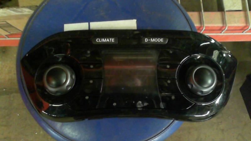 2013 Nissan Juke Heater A/C Control