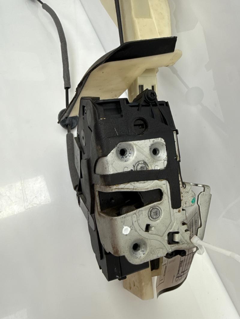 2014 Ford Escape Front Door Latch
