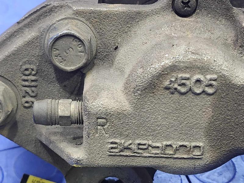2016 Chevrolet Colorado Caliper