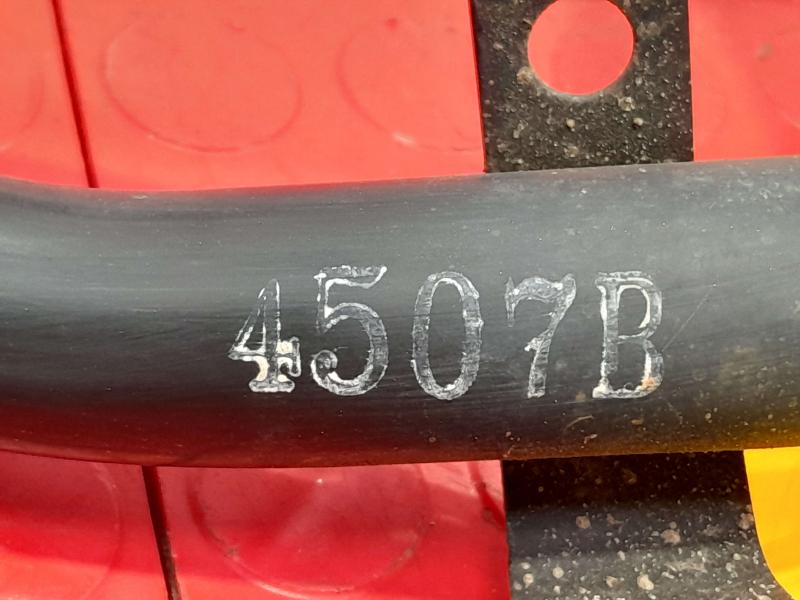 2014 Infiniti QX80 Fuel Filler Neck