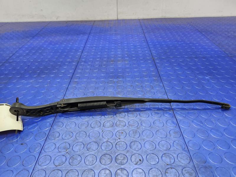 2015 Chrysler 200 Windshield Wiper Arm Left Driver Side OEM 68241707AA