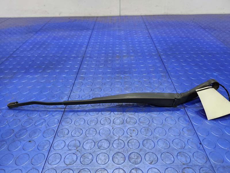 2015 Chrysler 200 Windshield Wiper Arm Left Driver Side OEM 68241707AA