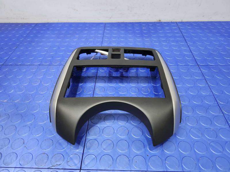 2014 Nissan Versa Note Radio Trim Surround Bezel Black OEM 68260-3VY0A