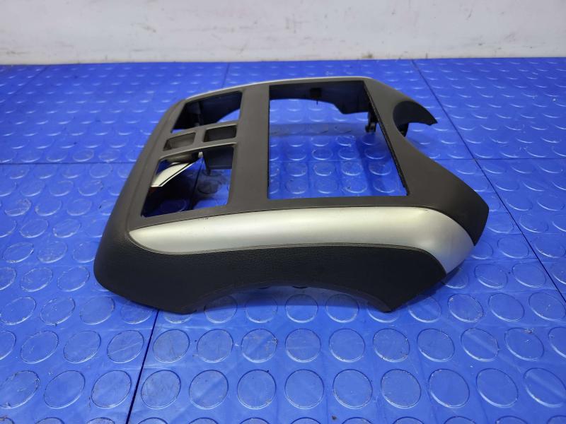 2014 Nissan Versa Note Radio Trim Surround Bezel Black OEM 68260-3VY0A