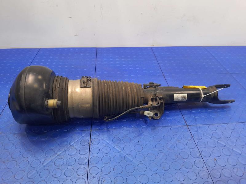 2018 BMW 740I Strut Assembly