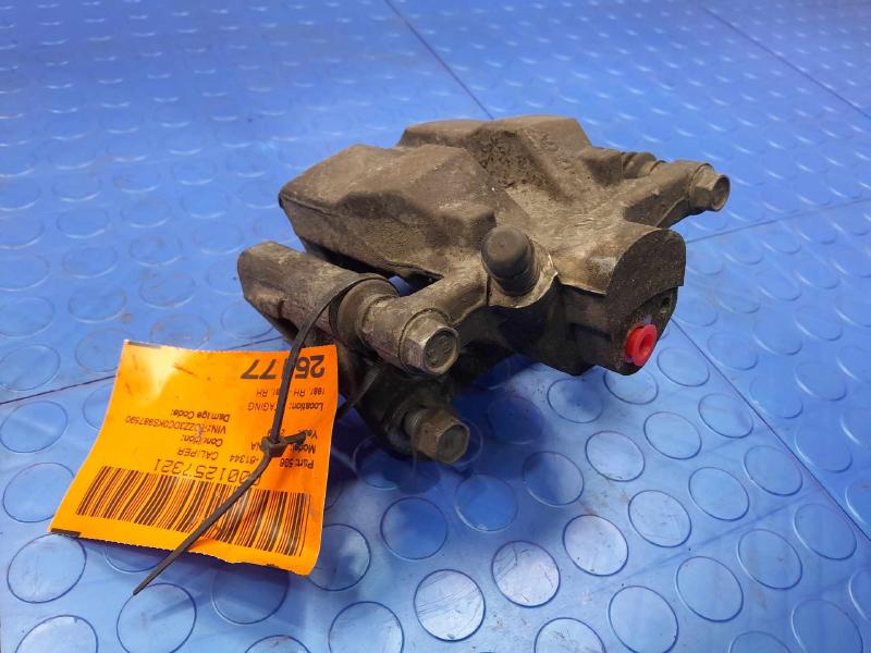 2019 Toyota Sienna Caliper