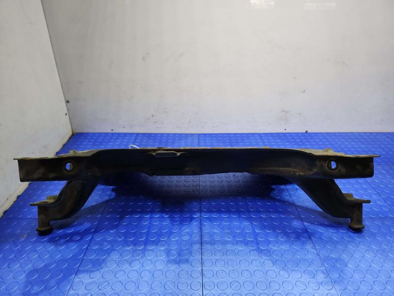 2010 Toyota Prius Crossmember/Cradle/Undercarria