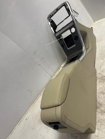 2014 - 2017 Volvo XC60 Center Console Assembly Tan Leather w/o Illumination OEM 68139203