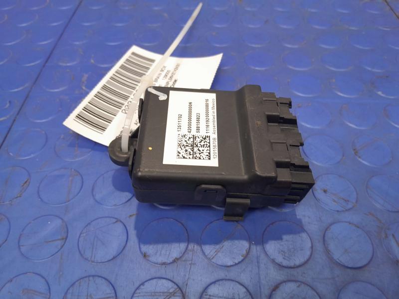 2017-2019 GMC Acadia Front Seat Heater Vent Control Module OEM 13511702