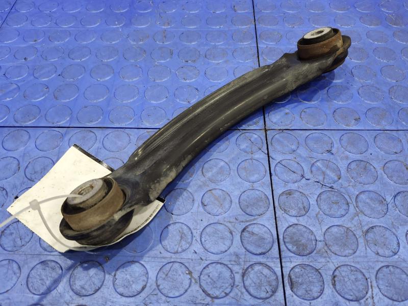 2013 Chrysler 300 Upper Control Arm Rear