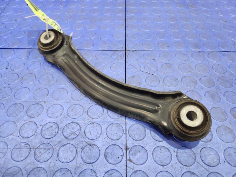 2013 Chrysler 300 Upper Control Arm Rear