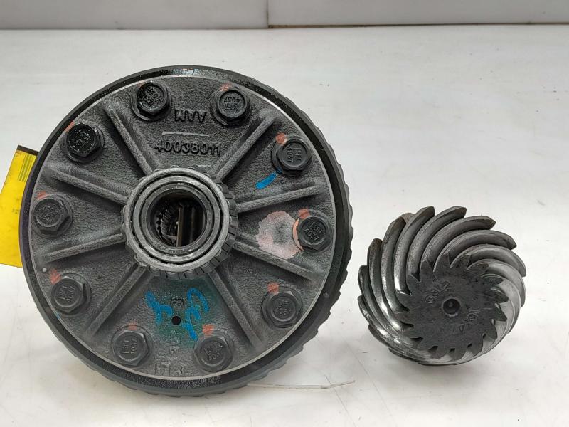 2017-2019 Nissan Titan Front Differential Ring and Pinion 2.937 Ratio OEM 38100EZ20B