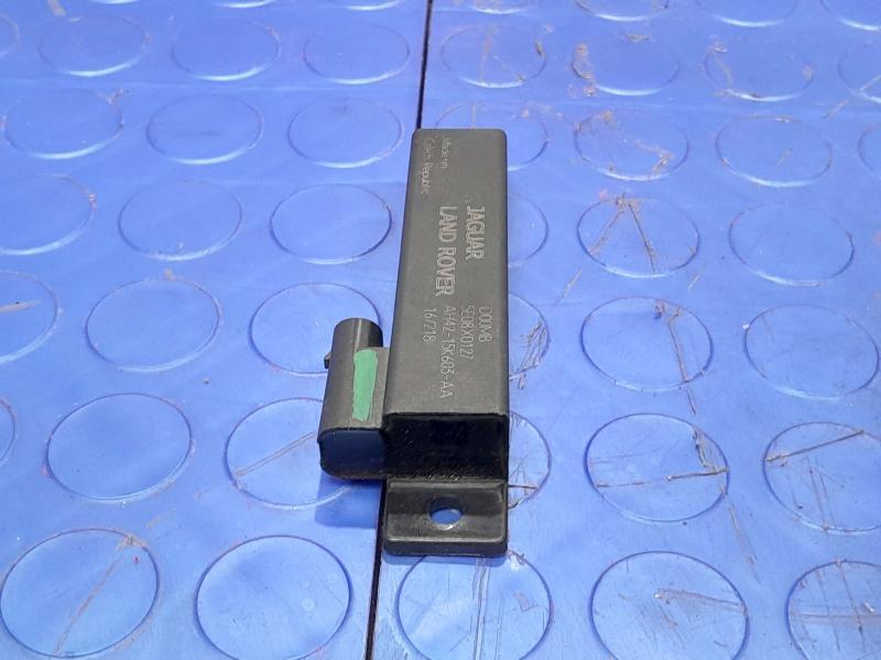 2017-2019 Jaguar XE Keyless Entry Antenna Genuine OEM Part AH42-15K603-AA