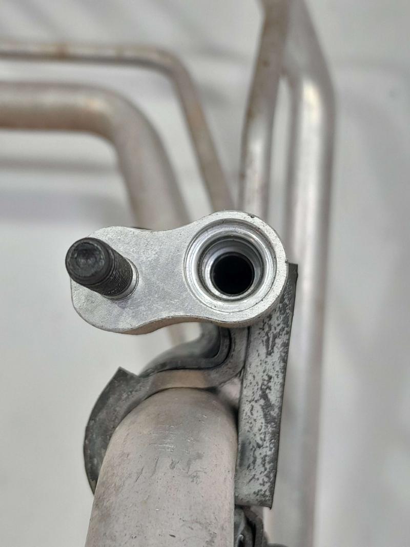 2014 Kia Sedona AC Pipe Suction / Liquid Tube Assembly OEM 977754D920