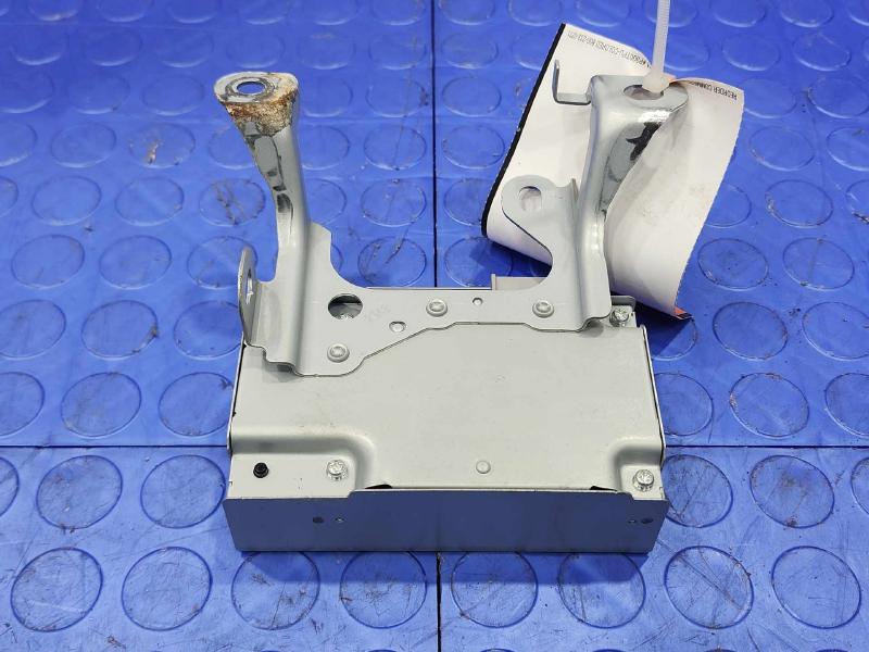 2016-2022 Toyota Prius AC/DC Power Inverter Genuine OEM Part 8598B47010