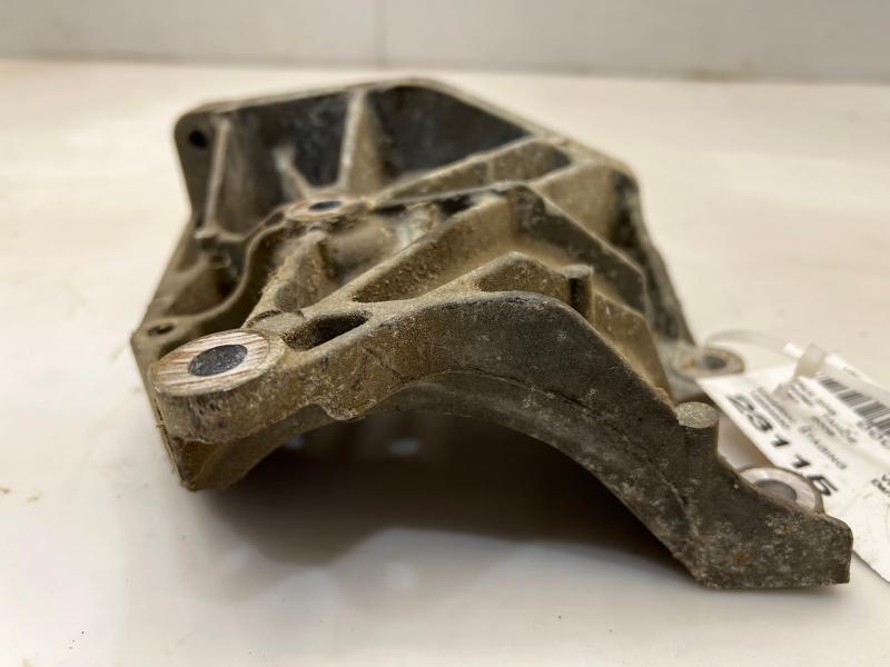 2009 Chevrolet Tahoe Pwr. Steer. Bracket
