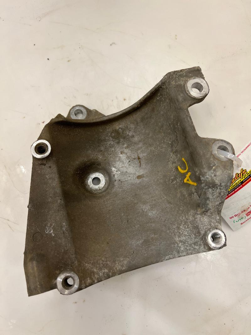 2009 Chevrolet Tahoe Pwr. Steer. Bracket