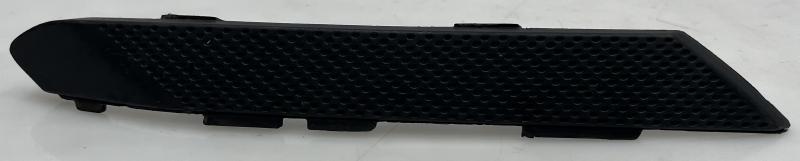 2013 Lincoln MKZ Grille