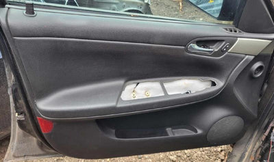 2006 Chevrolet Impala Front Door Trim Panel