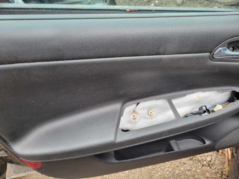 2006 Chevrolet Impala Front Door Trim Panel