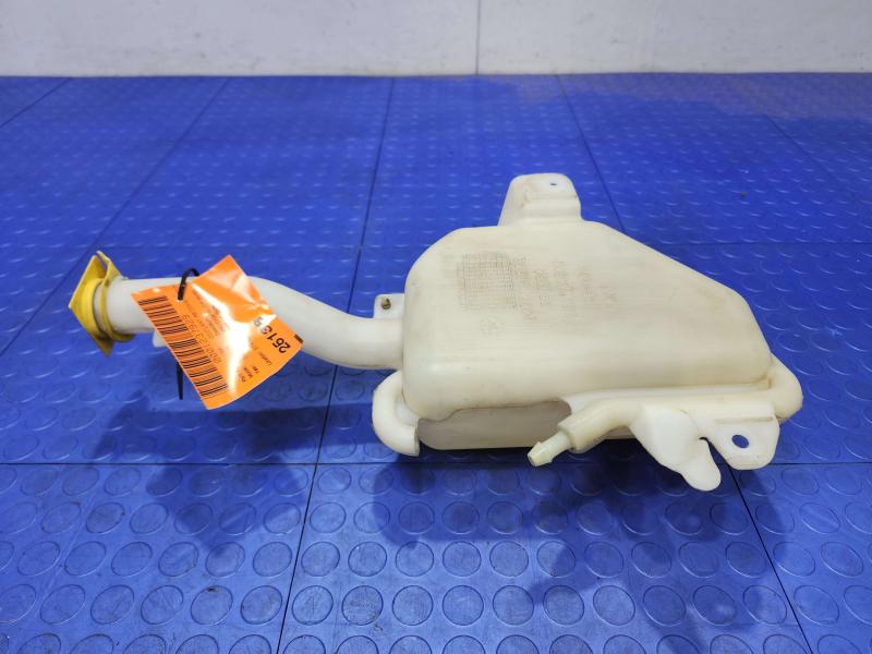 2007 Dodge Grand Caravan Coolant Recovery Bottle