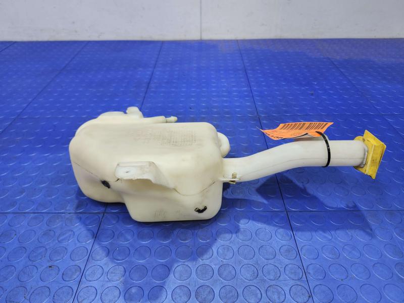 2007 Dodge Grand Caravan Coolant Recovery Bottle