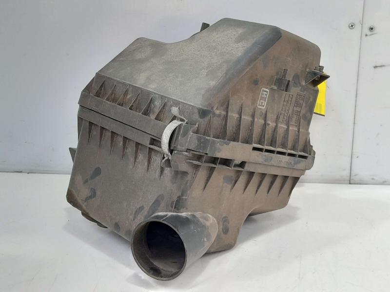 2006-2012 Toyota RAV4 4 Cylinder Engine Air Cleaner Box Assembly OEM 177000V012
