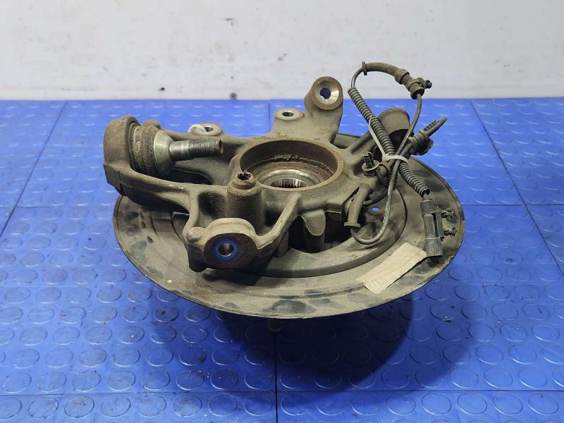 2013 Dodge Durango Rear Knuckle/Stub Axle