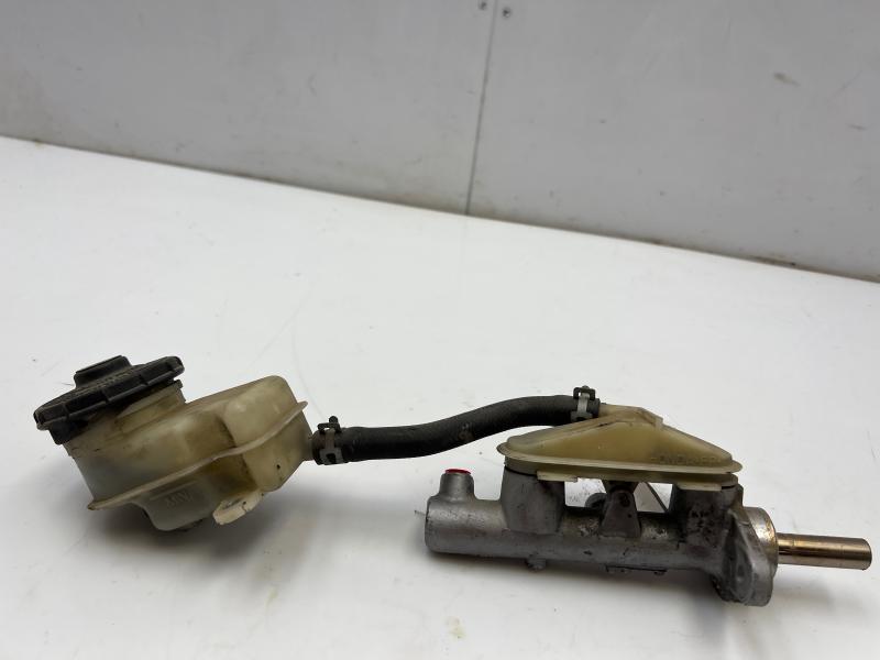 2006 - 2008 Honda Civic 1.8L Brake Master Cylinder Assembly OEM 46100SNAA01