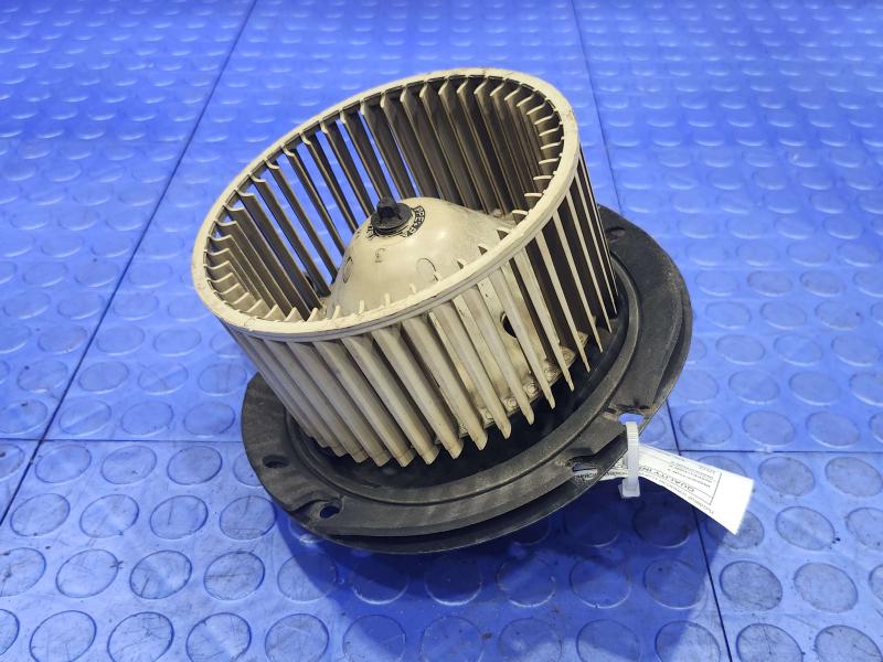 2004 Ford Explorer Blower Motor