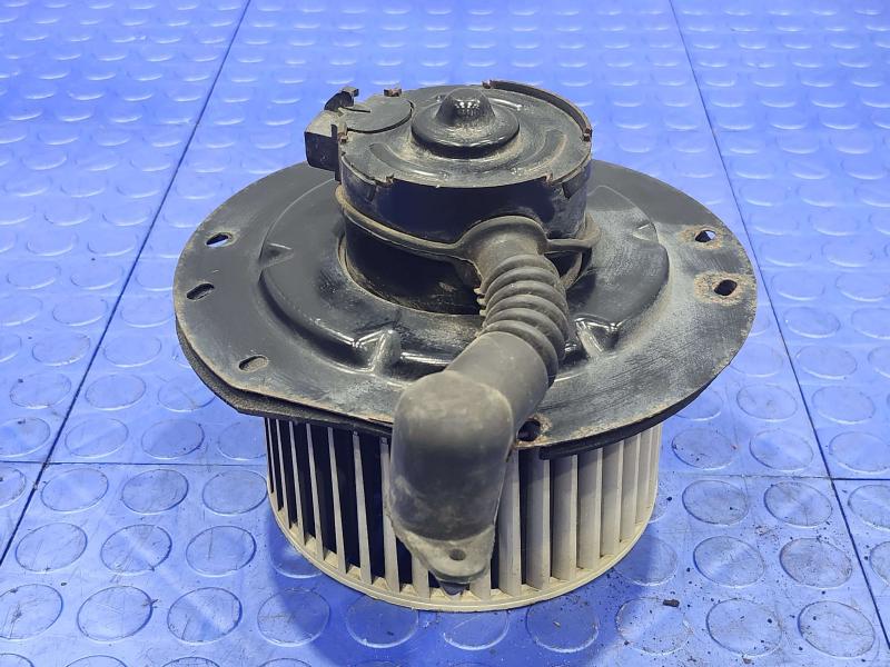 2004 Ford Explorer Blower Motor
