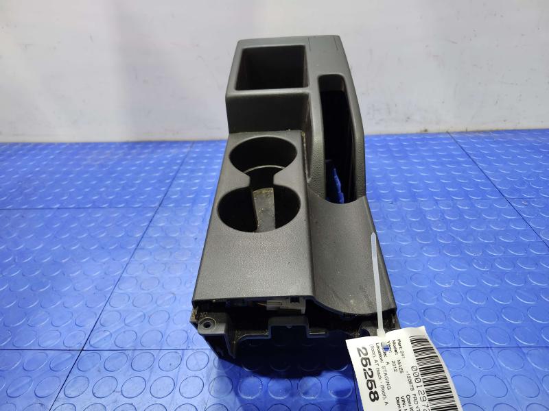 2012 Mazda Mazda5 Front Console