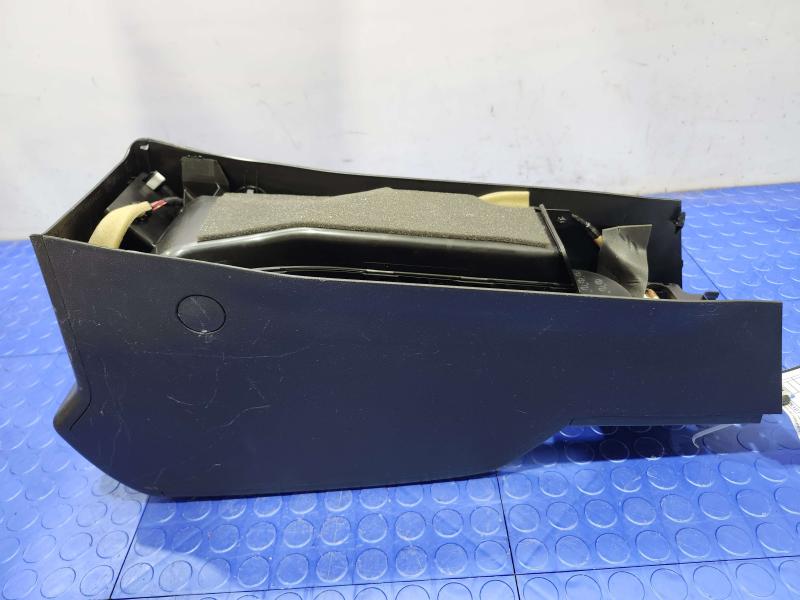 2012 Mazda Mazda5 Front Console
