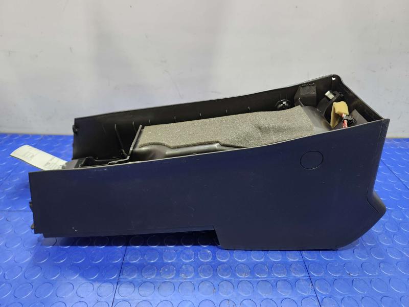 2012 Mazda Mazda5 Front Console