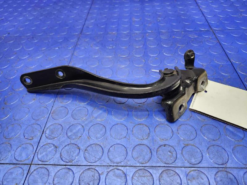 2018 Subaru Legacy Hood Hinge