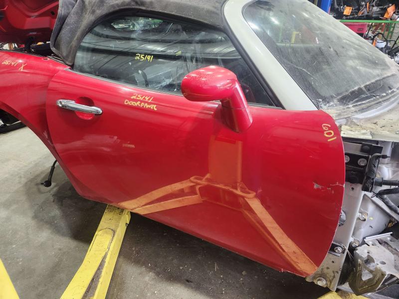 2008 Pontiac Solstice Front Door