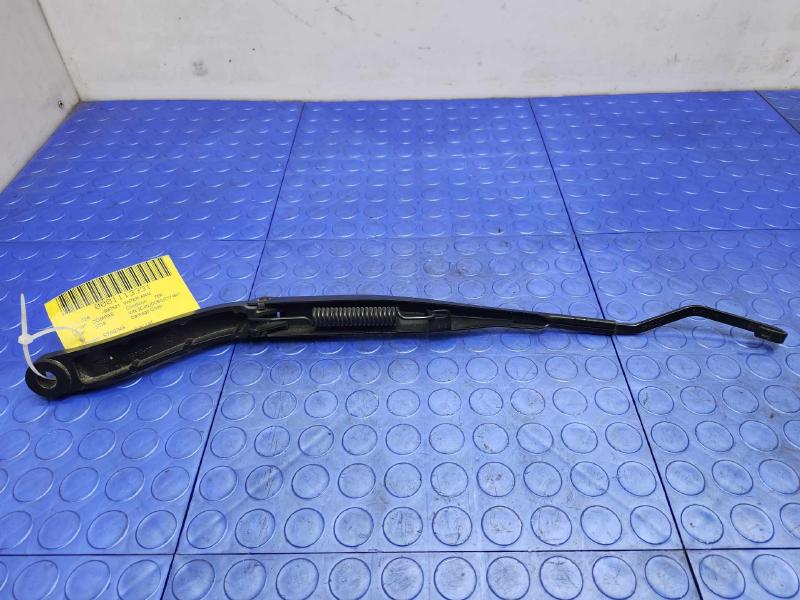 2018 Jeep Compass Wiper Arm