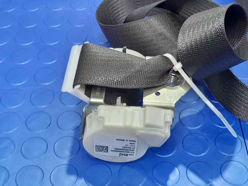 2015 Chevrolet Tahoe Rear Seat Belt