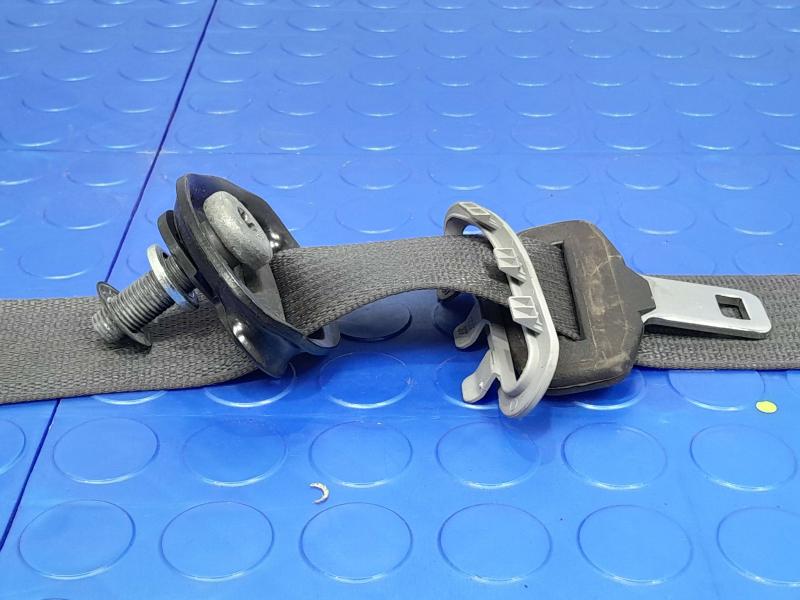 2015 Chevrolet Tahoe Rear Seat Belt