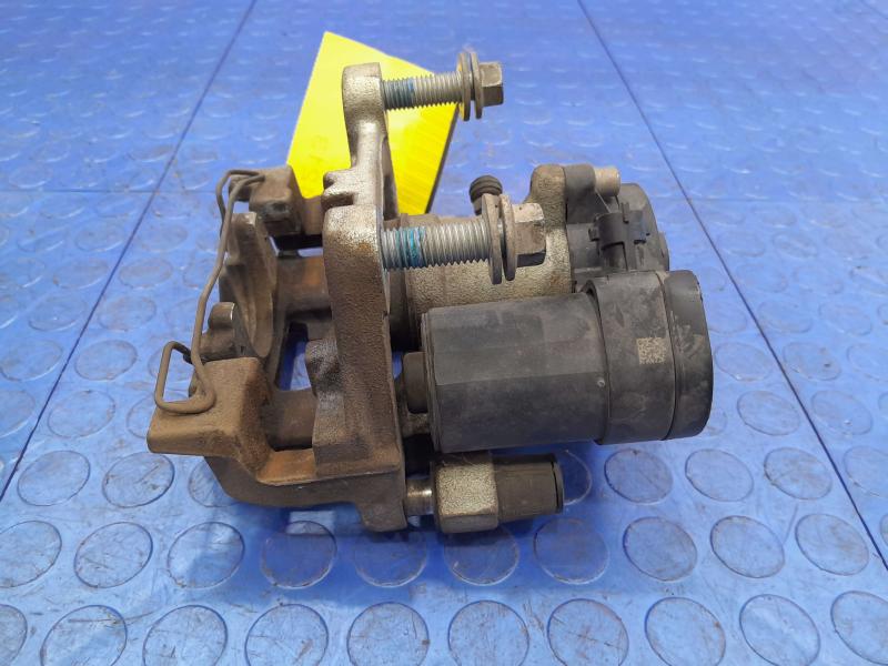 2017 Lincoln Continental Caliper