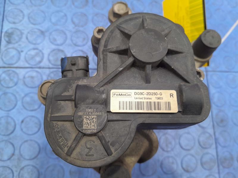 2017 Lincoln Continental Caliper