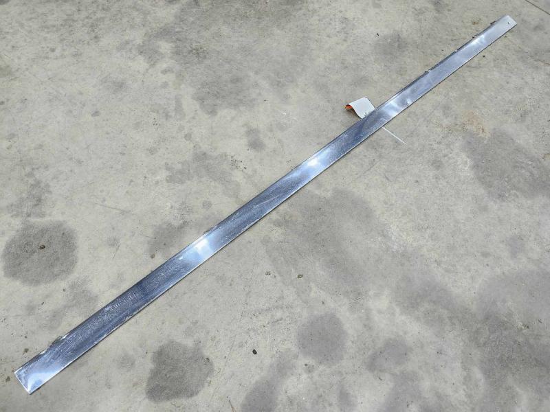 1984 Oldsmobile Ninety-Eight Rocker Moulding
