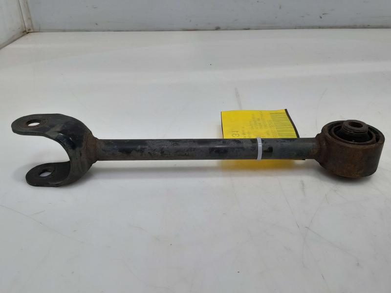 2018 Toyota Prius Lower Control Arm Rr