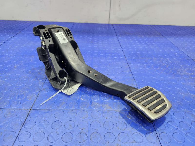 2018 Alfa Romeo Giulia Brake Pedal