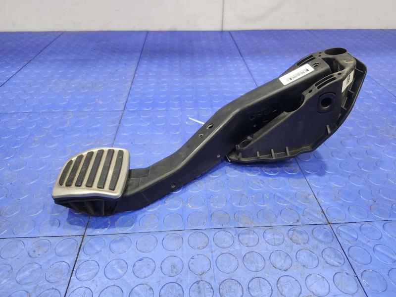 2018 Alfa Romeo Giulia Brake Pedal