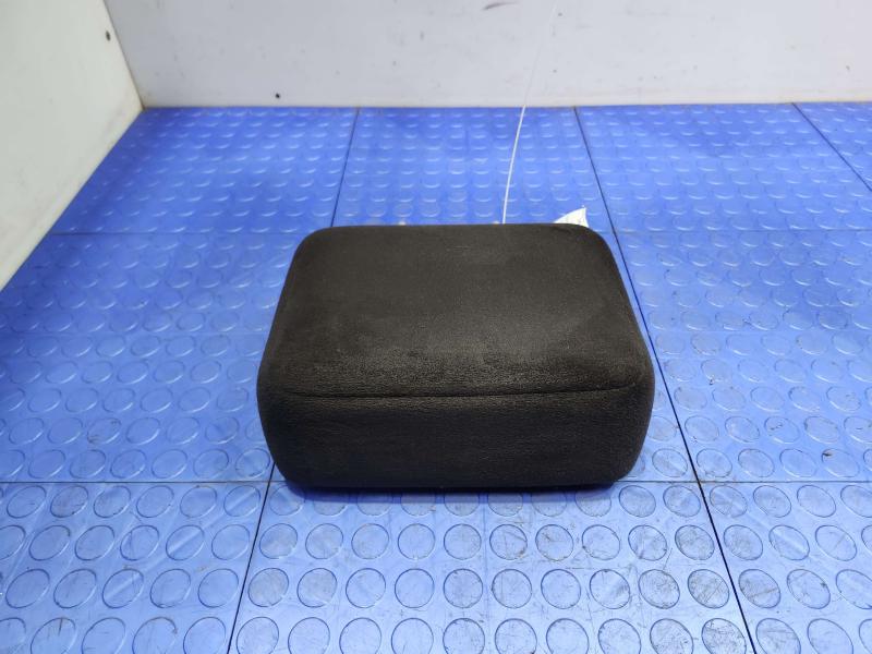 2012 Dodge Grand Caravan Headrest