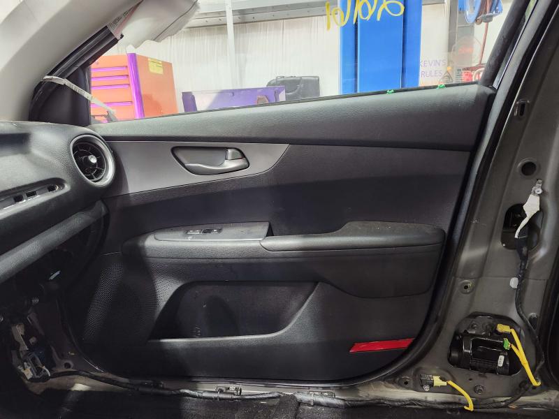 2021 Kia Forte Front Door Trim Panel