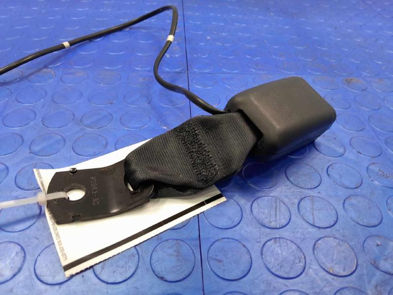 2022 Nissan Versa Rear Seat Belt