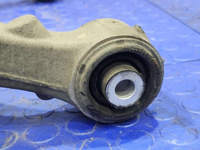 2012 Jeep Grand Cherokee Lower Control Arm Rr